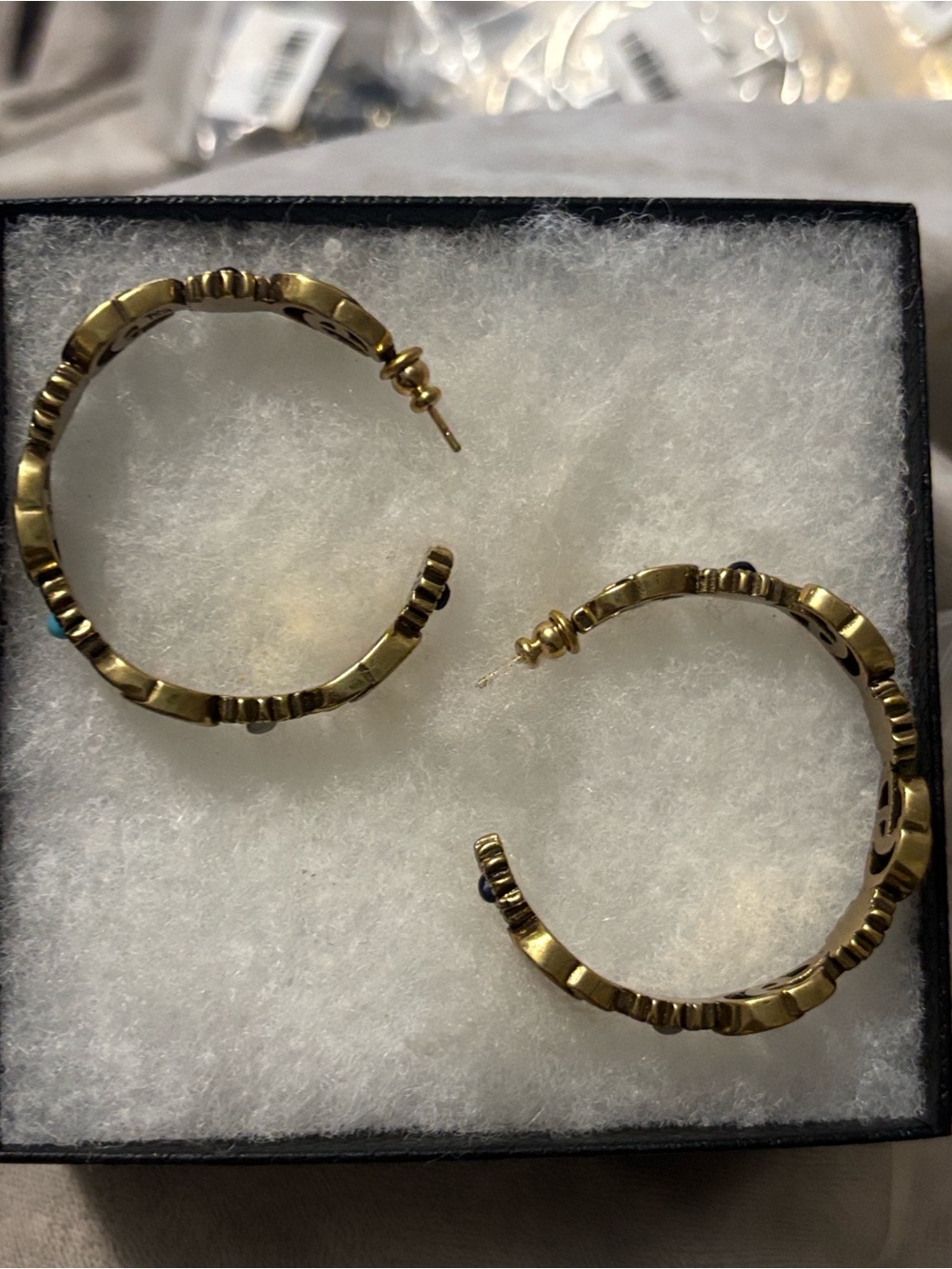 GG Gold-Tone Floral Turquoise & White Stone Hoop Earrings - Picture 2 of 5